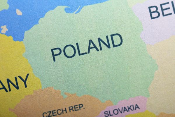 Poland’s Growing Need for Full Dentures